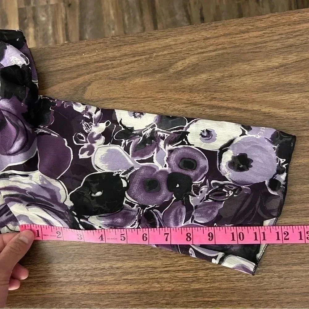 NWT Reitmans Purple Floral Smocked Blouse Size M Sheer V-Neck Peplum Top - Picture 12 of 12